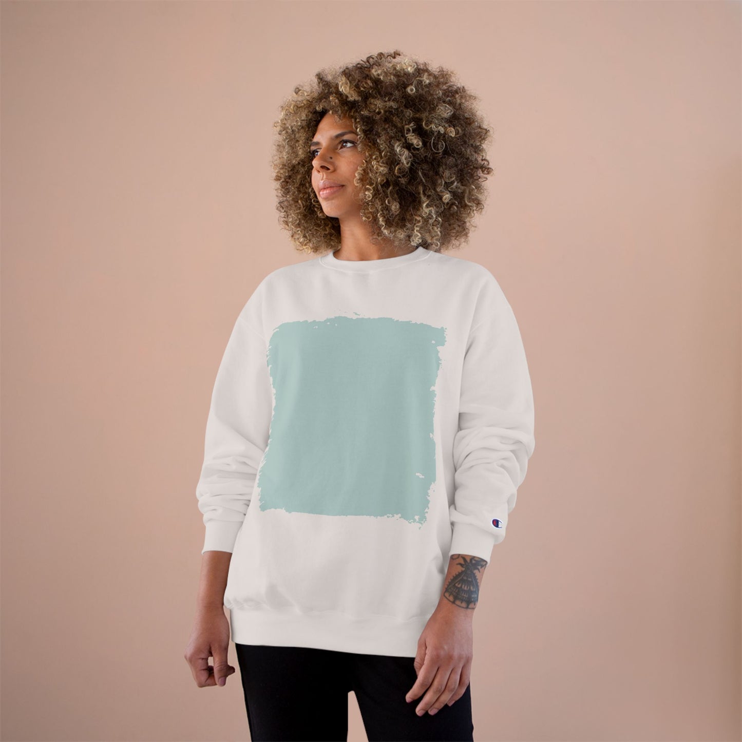 Casual Champion Sweatshirt - Minimalist Aesthetic, Trendy Apparel, Cozy Fashion, Gift for Her, Everyday Wear