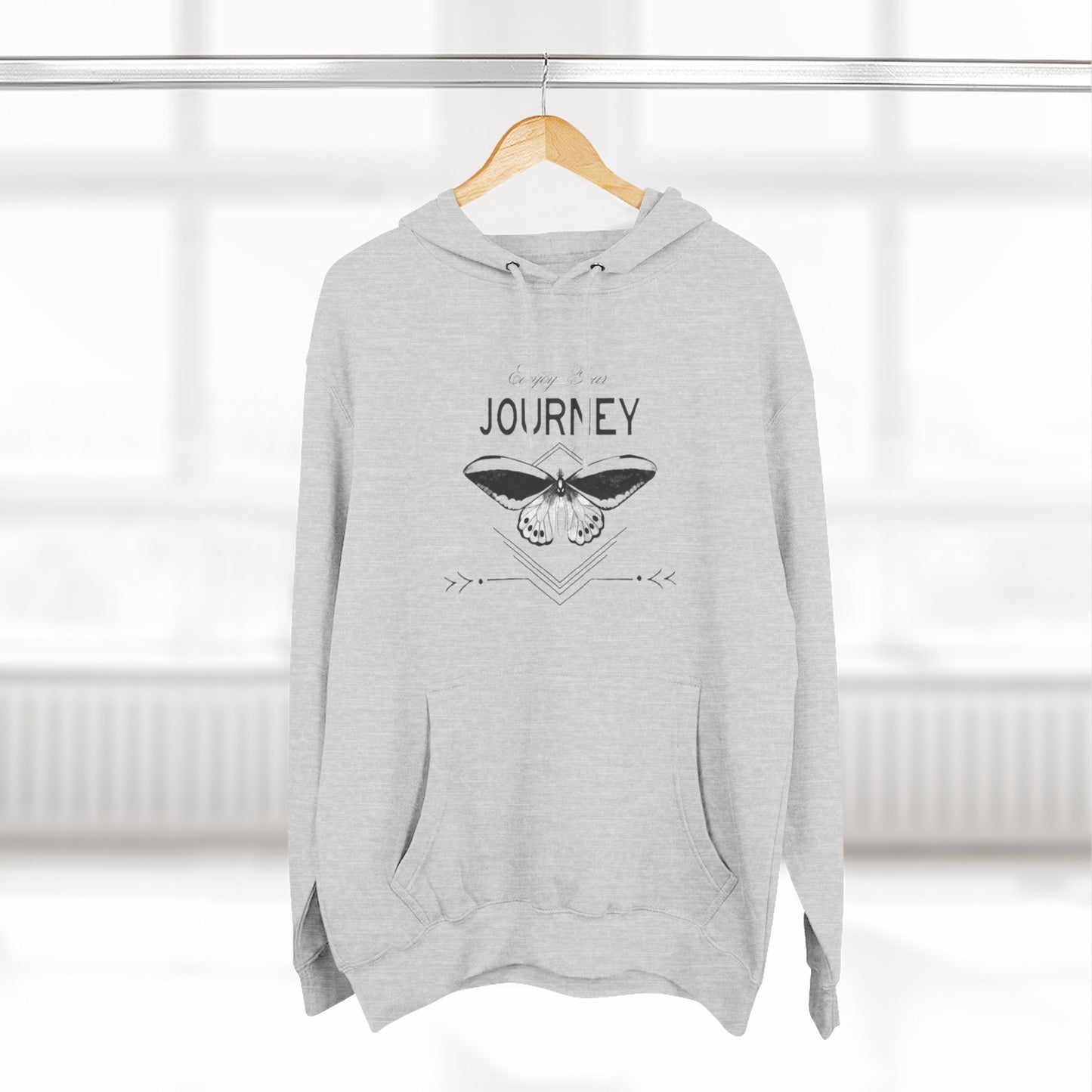 Journey Fleece Hoodie - Cozy White Pullover for Adventurers