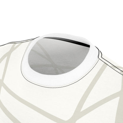 Nature-Inspired  Tee with Bird Design, Summer Style, Gift for Bird Lovers, Casual Wear, Eco-Friendly Clothing