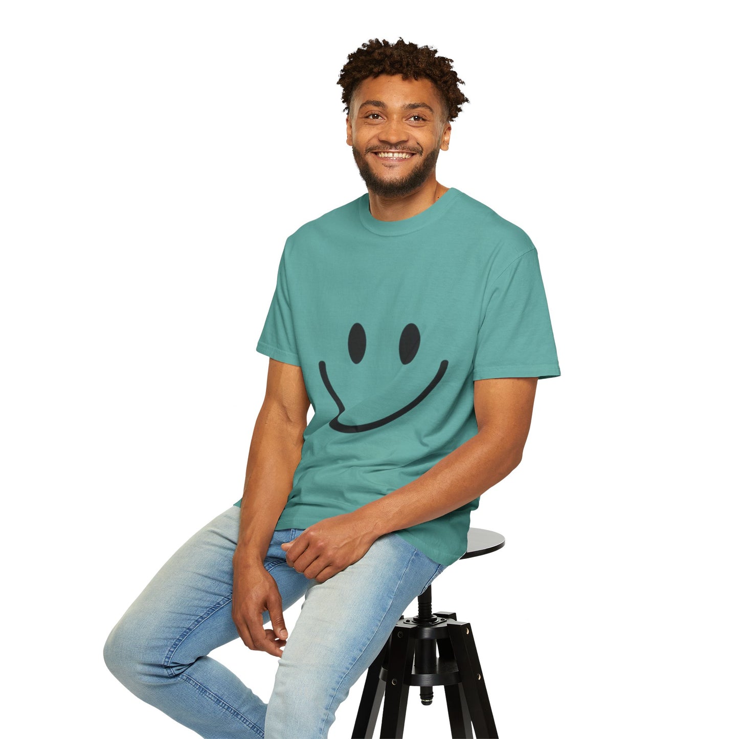 Smiley Face  T-Shirt, Fun Graphic Tee, Casual Wear, Gift for Friends, Positive Vibes Shirt, Happy Birthday Gift, Summer Essentials