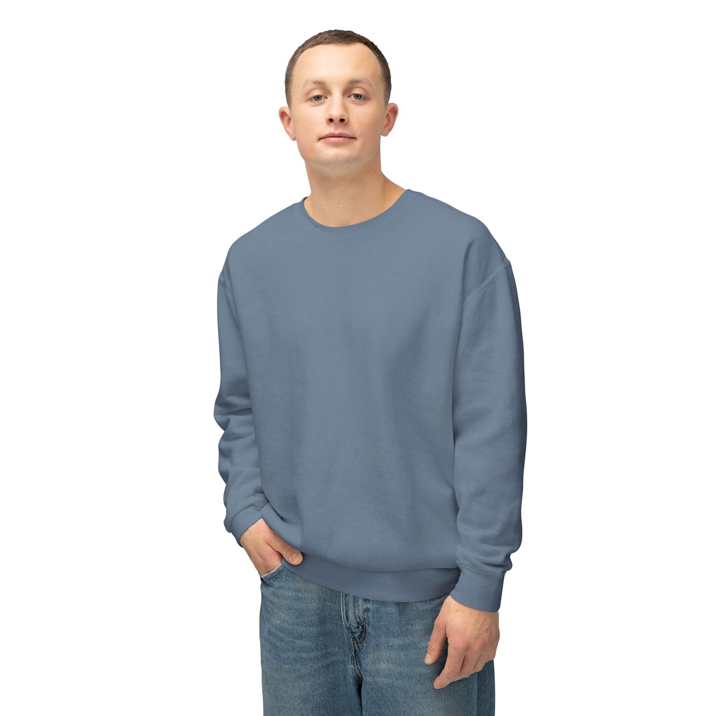Cozy  Crewneck Sweatshirt, Perfect for Casual Outings, Gift for Friends, Cozy Layer for Chilly Days, Ideal for Family [...]