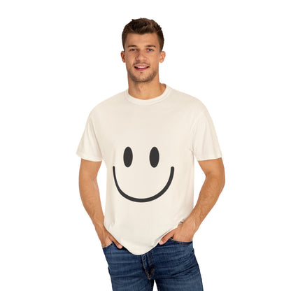 Smiley Face  T-Shirt, Fun Graphic Tee, Casual Wear, Gift for Friends, Positive Vibes Shirt, Happy Birthday Gift, Summer Essentials