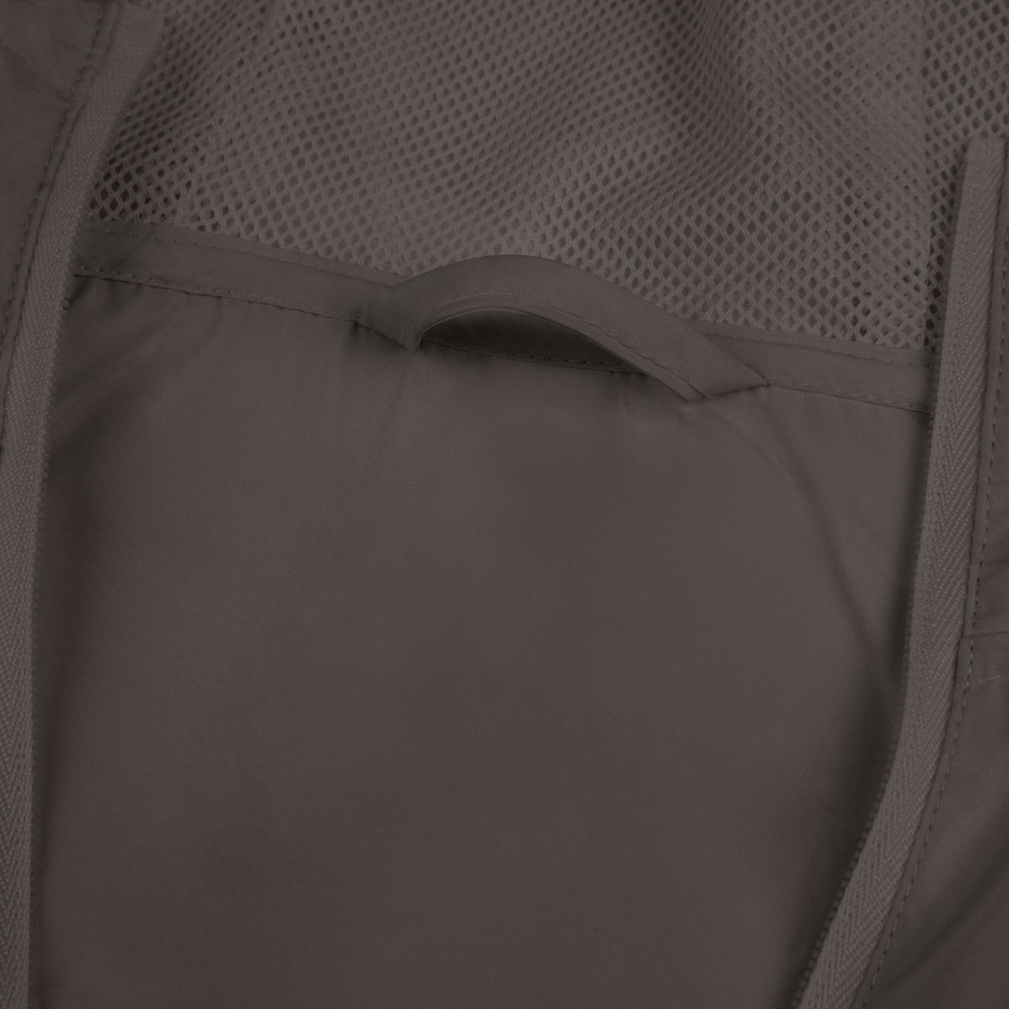 Stylish  Full-Zip Windbreaker for All-Season Adventures, Lightweight Jacket, Outdoor Gear, Casual Fashion, Rain Ready, Easy Layering