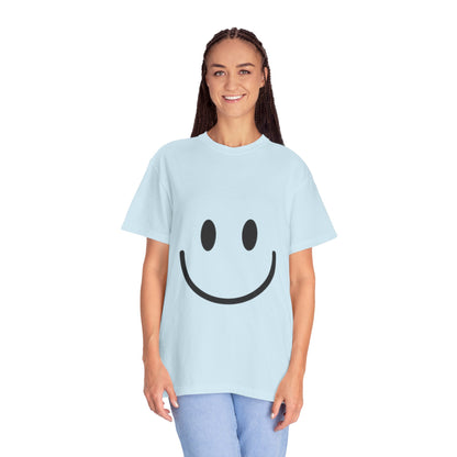 Smiley Face  T-Shirt, Fun Graphic Tee, Casual Wear, Gift for Friends, Positive Vibes Shirt, Happy Birthday Gift, Summer Essentials