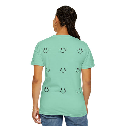 Smiley Face  T-Shirt, Fun Graphic Tee, Casual Wear, Gift for Friends, Positive Vibes Shirt, Happy Birthday Gift, Summer Essentials