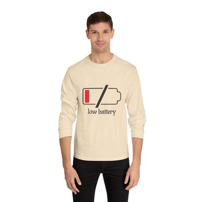 Low Battery Long Sleeve T-Shirt | Funny Tech Shirt | Perfect Gift for Gamers | Casual Wear | Comfortable Everyday Tee