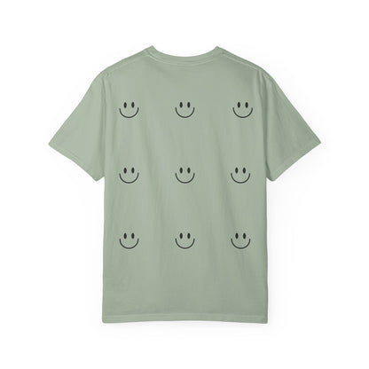 Smiley Face  T-Shirt, Fun Graphic Tee, Casual Wear, Gift for Friends, Positive Vibes Shirt, Happy Birthday Gift, Summer Essentials