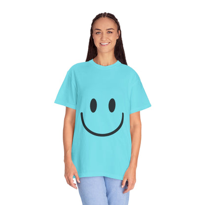 Smiley Face  T-Shirt, Fun Graphic Tee, Casual Wear, Gift for Friends, Positive Vibes Shirt, Happy Birthday Gift, Summer Essentials