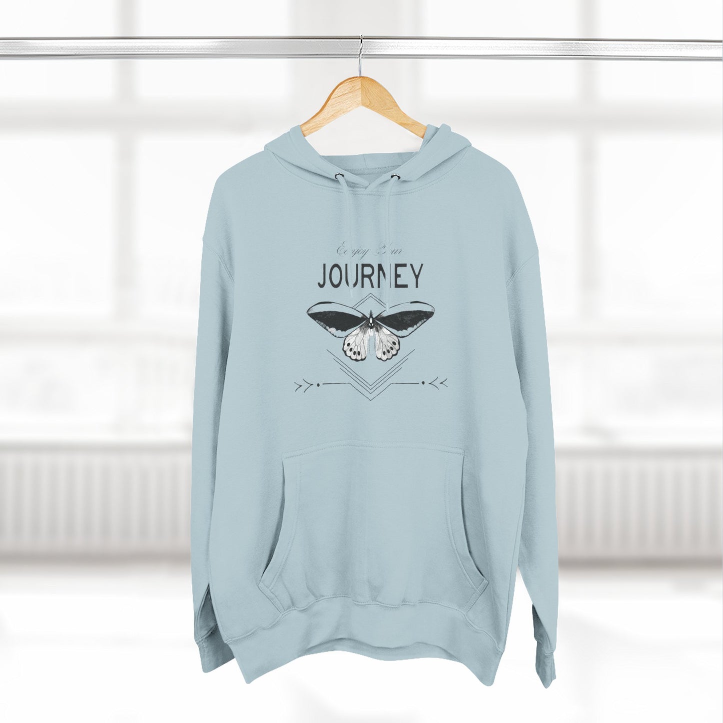 Journey Fleece Hoodie - Cozy White Pullover for Adventurers