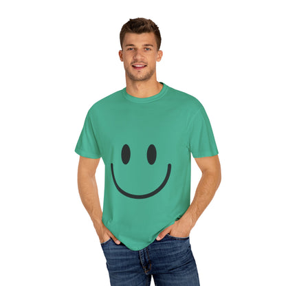Smiley Face  T-Shirt, Fun Graphic Tee, Casual Wear, Gift for Friends, Positive Vibes Shirt, Happy Birthday Gift, Summer Essentials