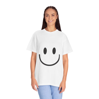 Smiley Face  T-Shirt, Fun Graphic Tee, Casual Wear, Gift for Friends, Positive Vibes Shirt, Happy Birthday Gift, Summer Essentials